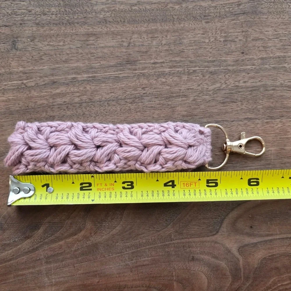 Handmade Crochet Wristlet Keychain Dusty Pink Floral Puff Gold Clasp Key Fob